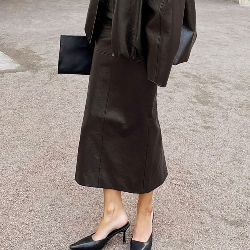 Jupe Midi PU Cuir — Coupe Structurée & Finition Brillante
