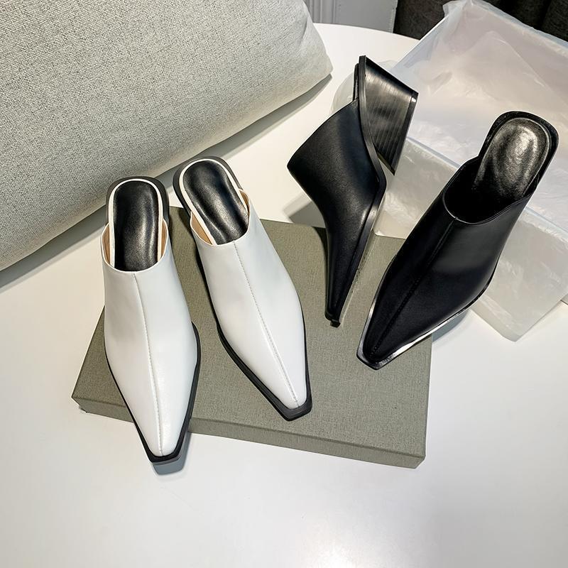 Mules à Talon Compensé Bout Fermé — Confort & Style
