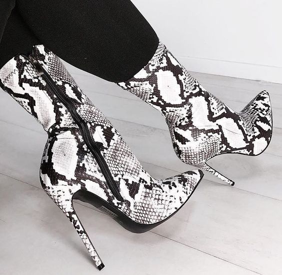 Bottes Cavalières Stiletto Serpentine Bout Pointu – Style Dark Luxury