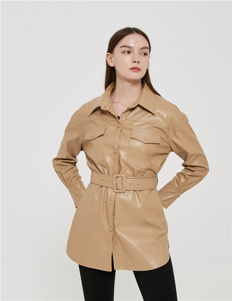Veste PU Lacée Taille Haute – Coupe Ajustée & Fermeture Lacets