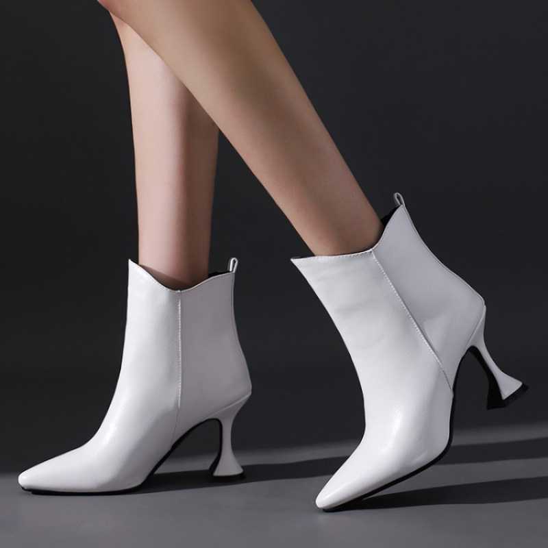 Escarpins en Cuir Souple — Chic & Confort