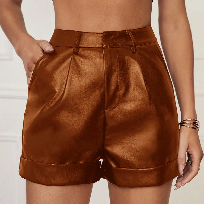 Short Similicuir Plissé Ourlet Retroussé – Coupe Casual & Taille Haute
