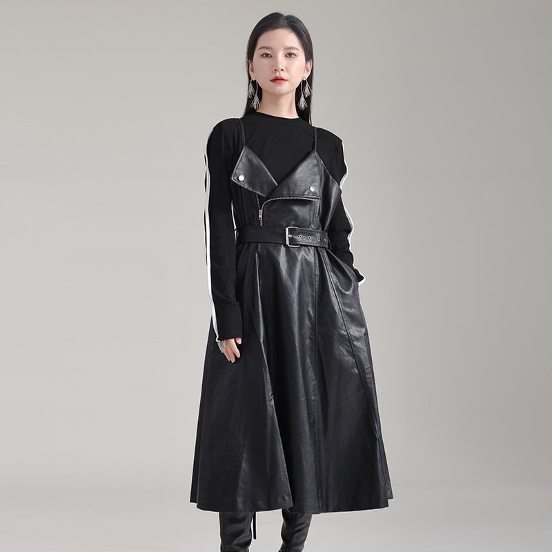 Robe Similicuir Taille Haute Bretelles – Coupe Amincissante & Retro