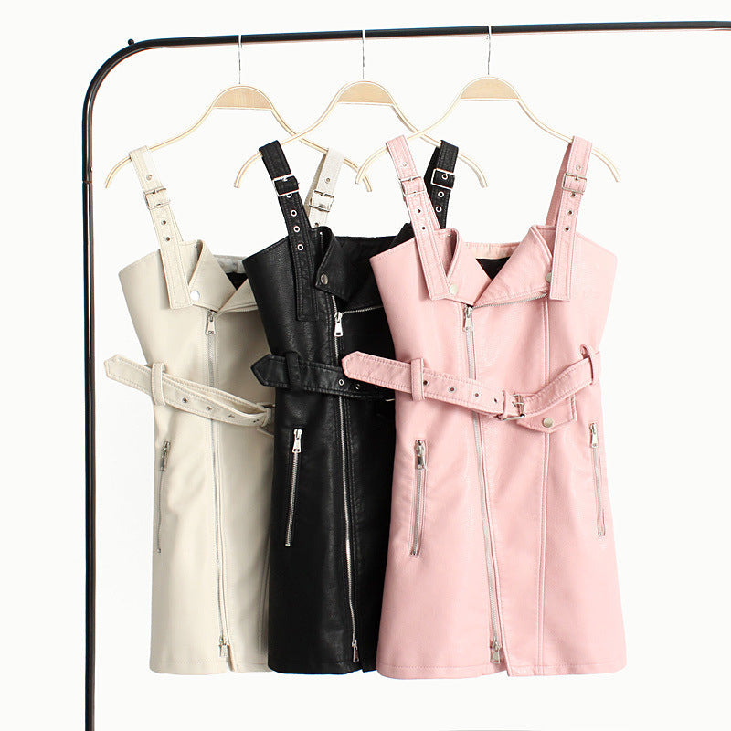 Robe Bretelles en Similicuir – Coupe Ajustée & Allure Sensuelle