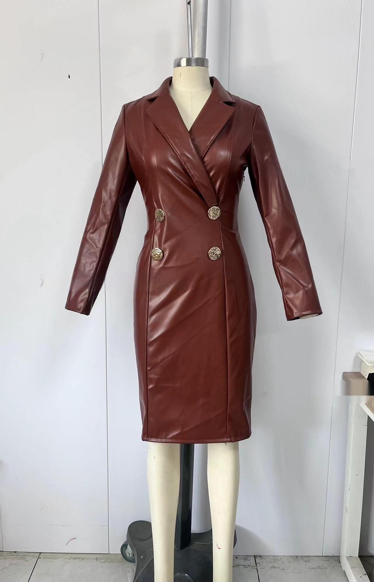 Robe PU Cuir Manches Longues — Boutons Costume & Coupe Longline