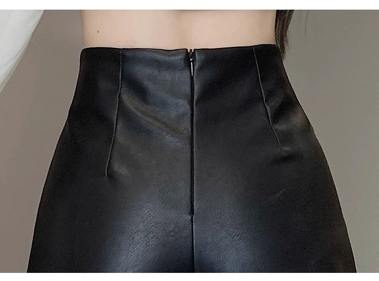 Short Taille Haute Similicuir – Coupe Slim & Style Casual Chic
