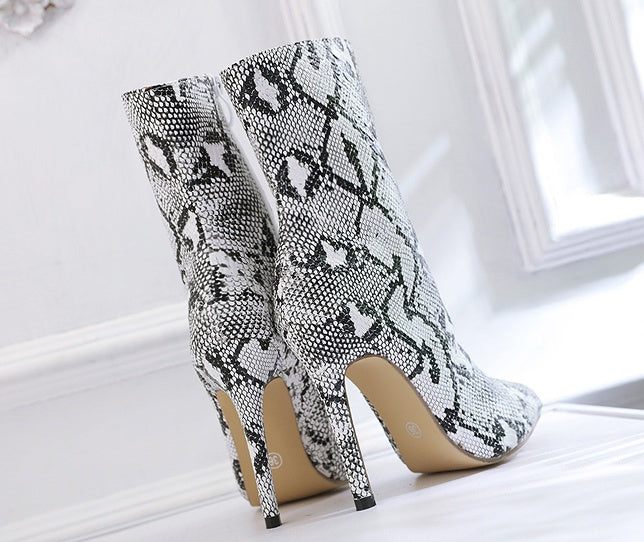 Bottes Cavalières Stiletto Serpentine Bout Pointu – Style Dark Luxury