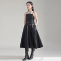 Robe Similicuir Taille Haute Bretelles – Coupe Amincissante & Retro