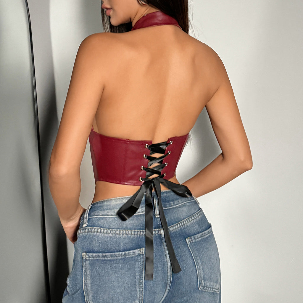 Top Halter PU Cuir — Rangée de Boucles & Taille Cinée