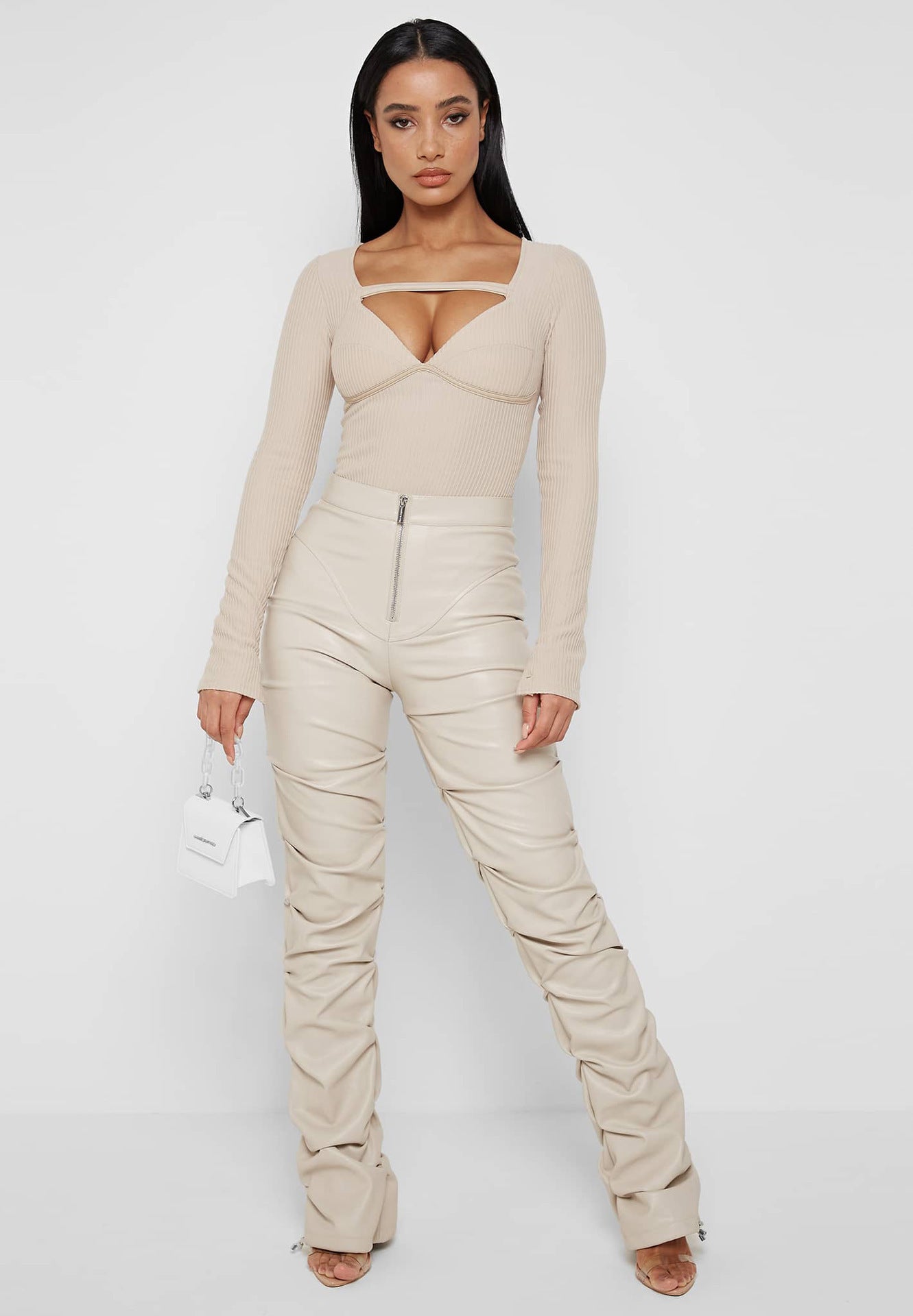 Pantalon Bootcut PU Cuir — Coupe Serrée & Évasement Bas de Jambe