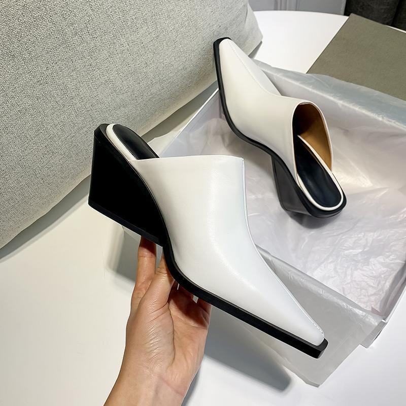 Mules à Talon Compensé Bout Fermé — Confort & Style
