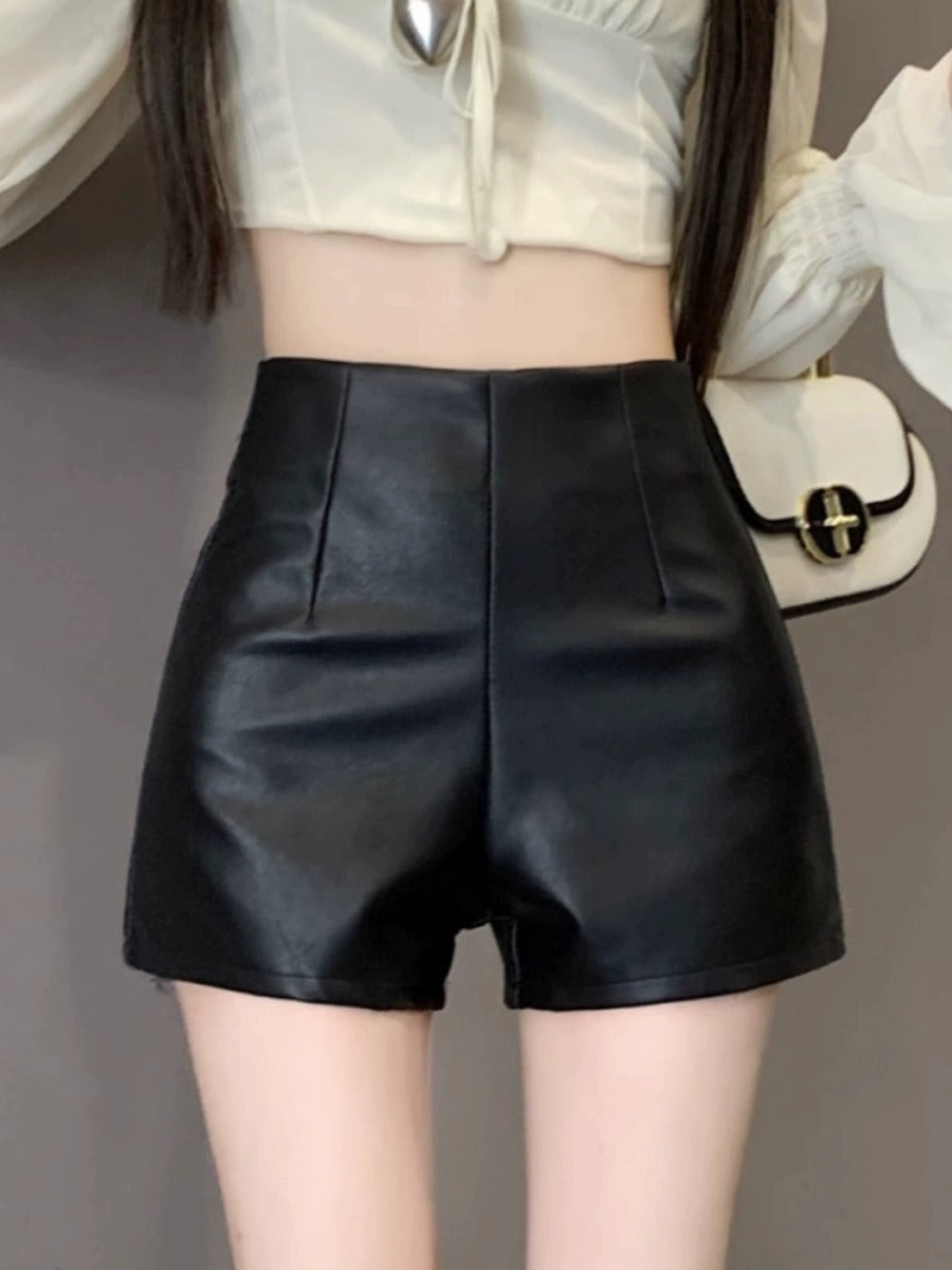 Short Taille Haute Similicuir – Coupe Slim & Style Casual Chic