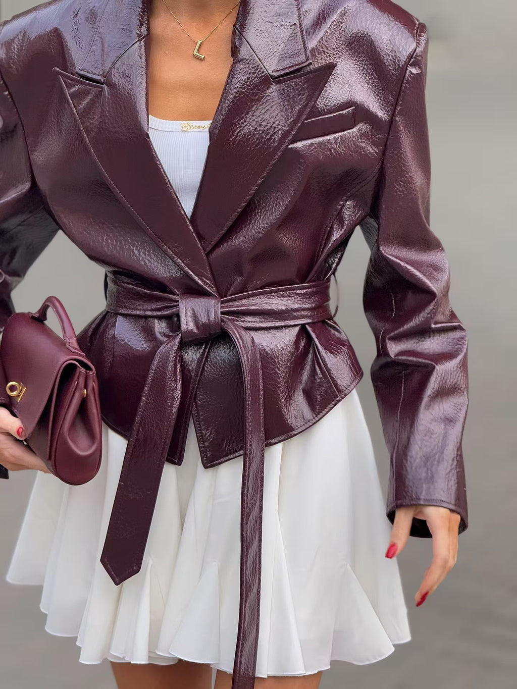 Manteau Simili Cuir Grain Litchi Slim – Ceinture & Col Revers Femme