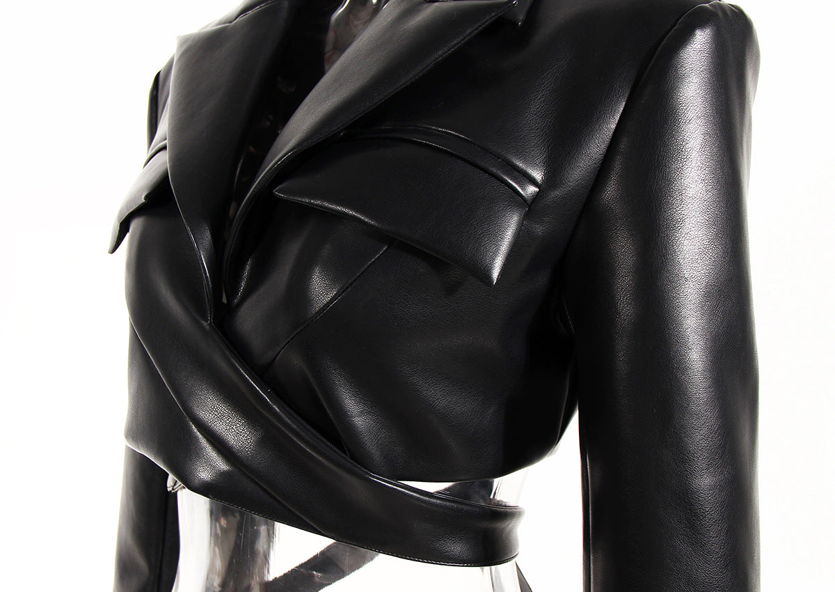 Manteau Court PU Cuir — Laçage Croisé & Ouverture Totale